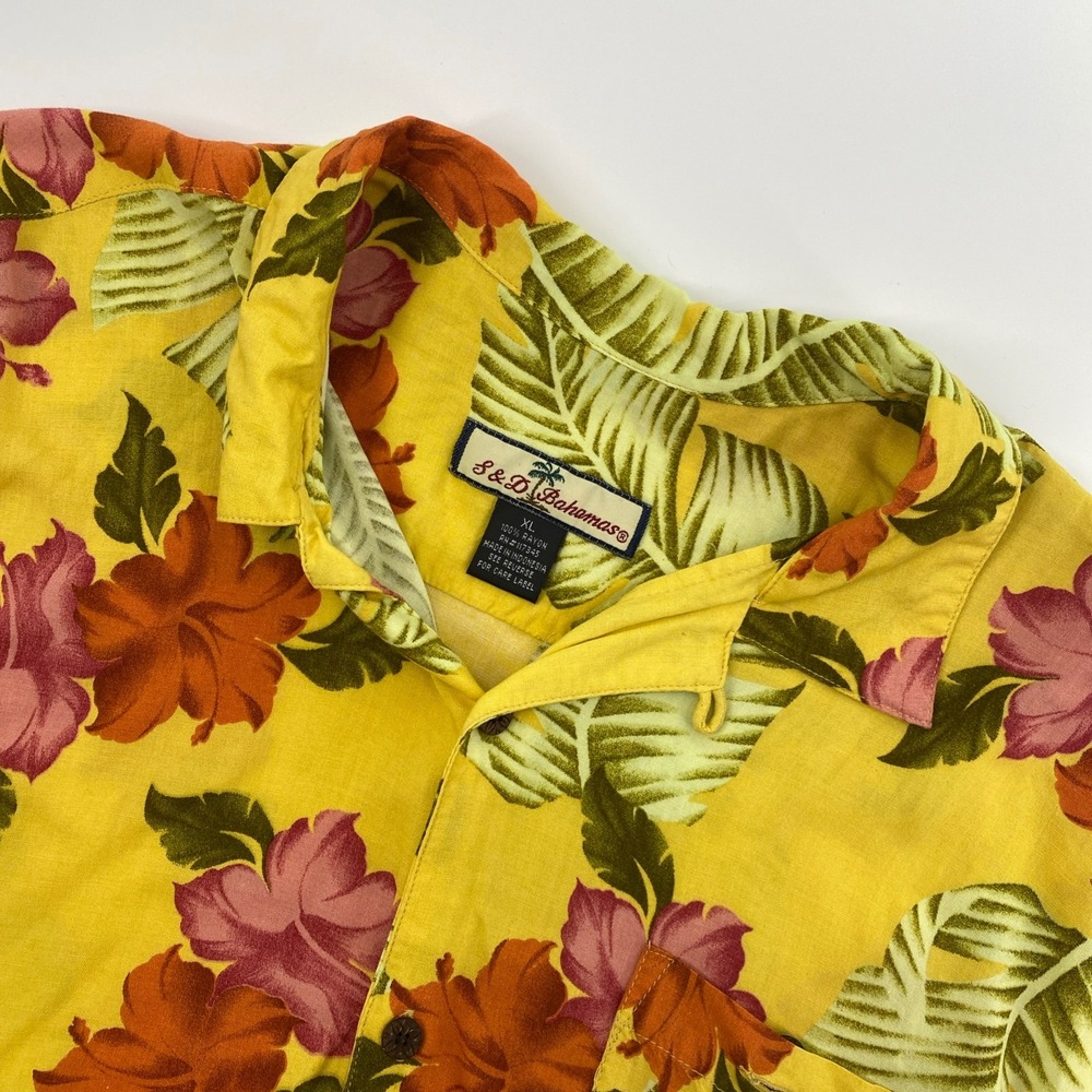 S&D Bahamas Mens Shirt Extra Large Yellow Camp Tropical Floral‎ Hawaiian Aloha